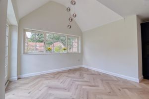 Sun Room- click for photo gallery